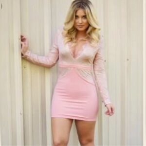 NWT! Xtaren Meet You There Baby Pink Dress Size Medium